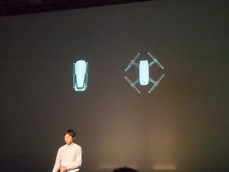 Spark（右）との比較