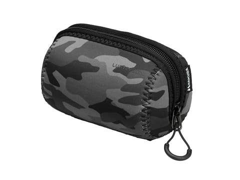 中仕切りがつくハクバのレンズポーチに、カモフラージュ柄の新色