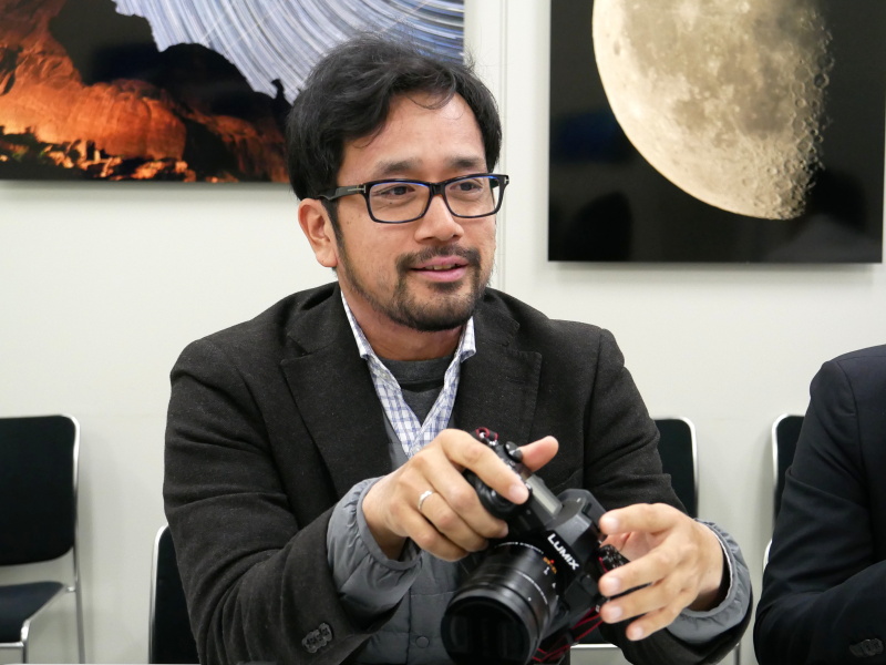 デザインを担当した佐々木厚氏