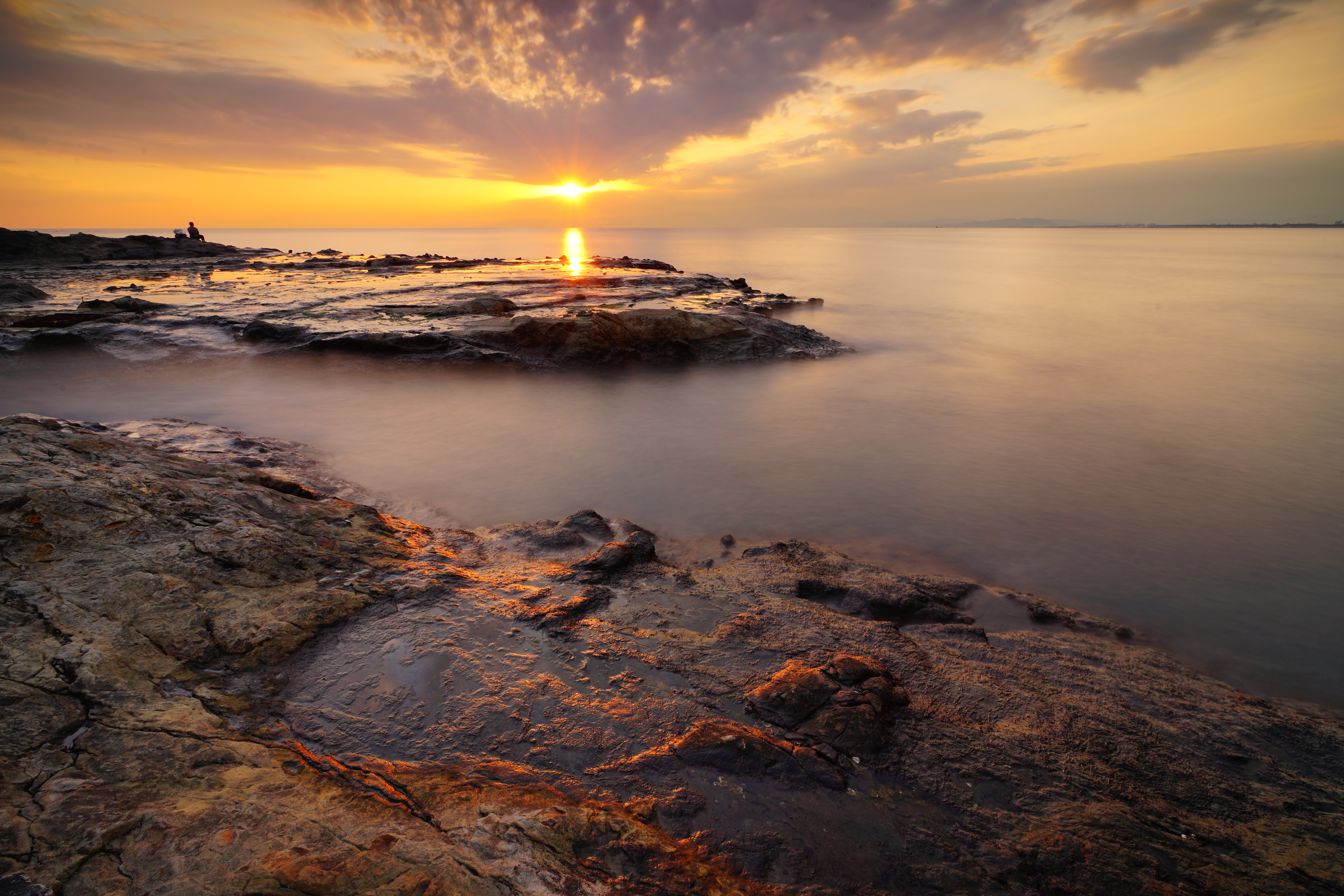 ソニーα7R III FE16-35mm F4 ZA OSS 絞り優先オート F16 20秒 ISO100 -0.7EV補正 WB:日陰 クリエイティブスタイル[夕景] DRO[Lv5]