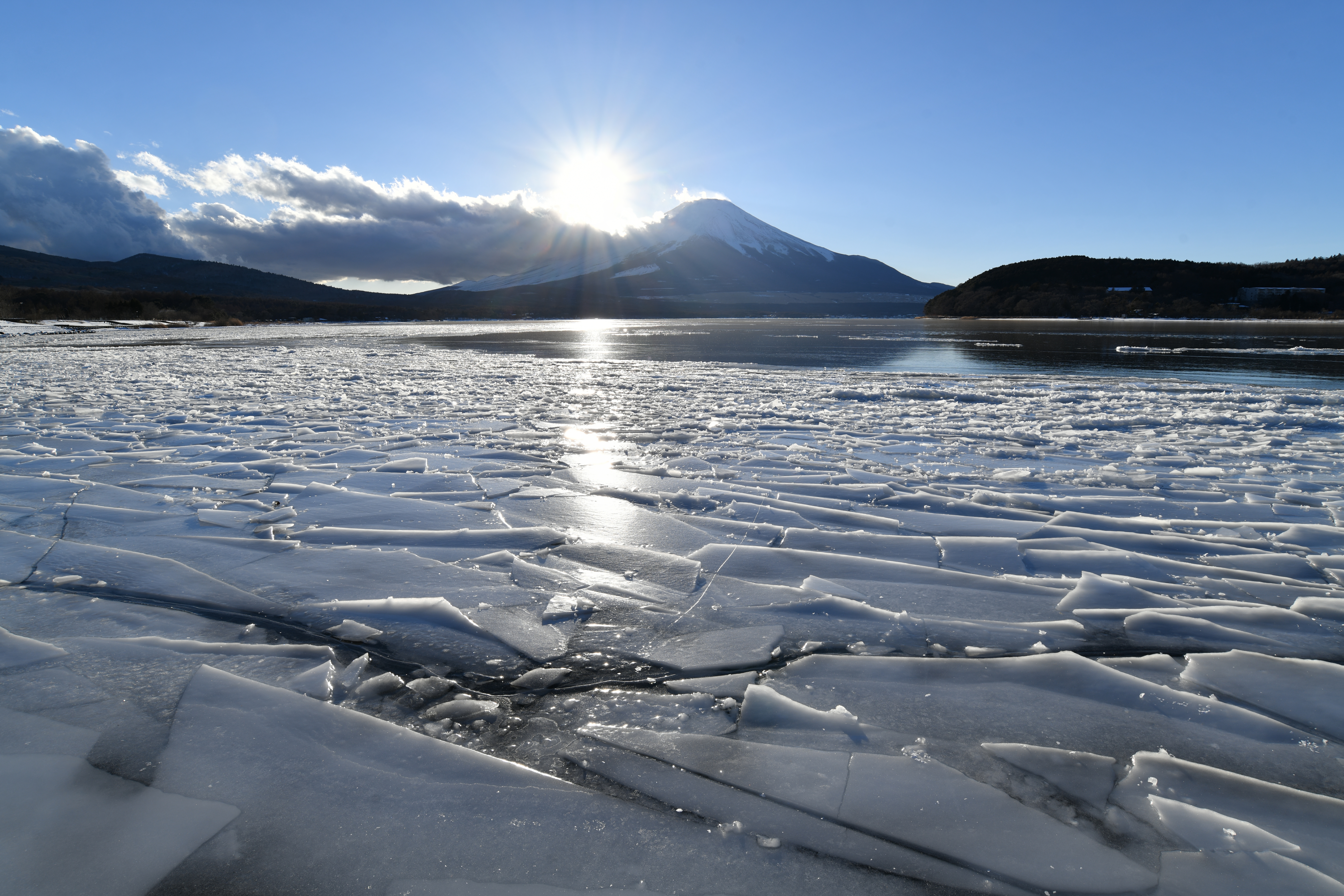 画面奥を等倍に拡大したもの（クリックでオリジナル画像を表示します）
