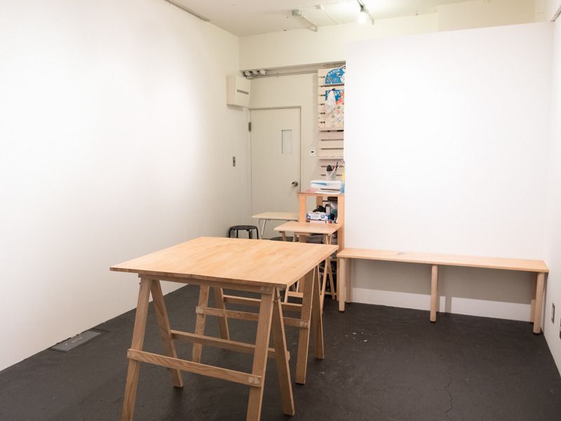 撤収が終わり、何もなくなったギャラリーの様子。写真展に参加したメンバー一同一抹の寂しさを覚えたが、この後何もなかったかのように打ち上げへ。