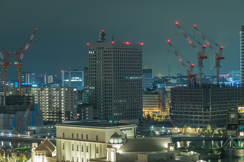 どうしても開放で撮りたくなってしまうレンズだが、もちろん絞っても素晴らしい描写を見せてくれる。ライカSL / ISO1600 / F5.6 / 10秒 / +1EV / WB:タングステン光