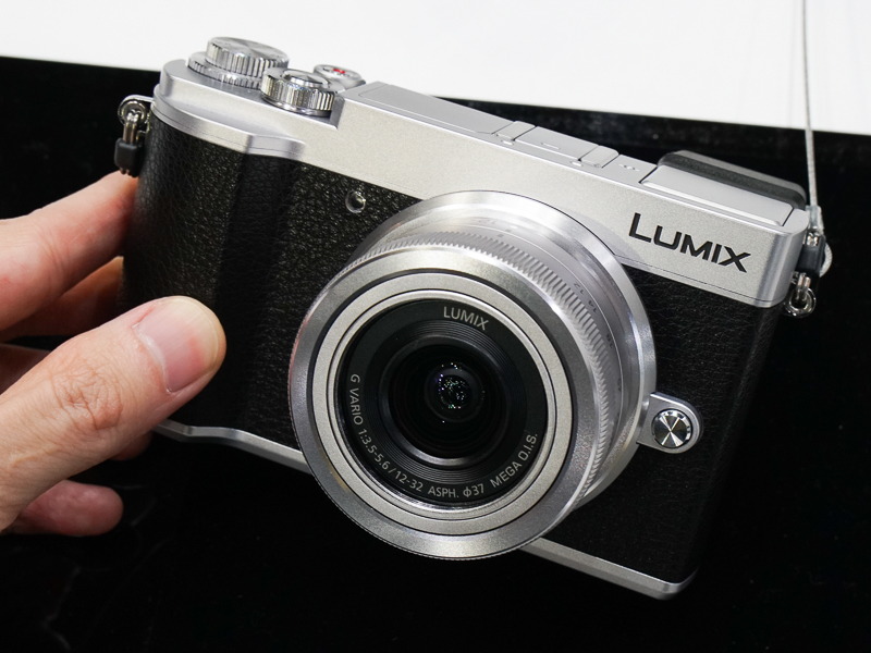 シルバーもある