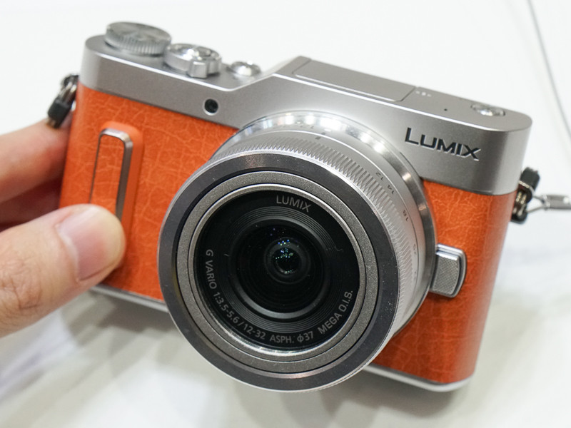 LUMIX GF10/GF90