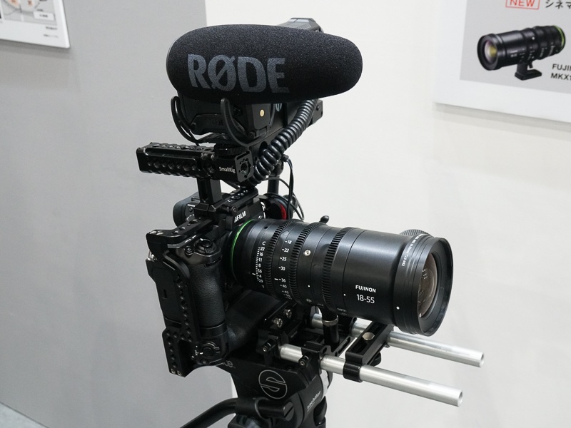 X-H1をメインに動画機材を組んだ例。