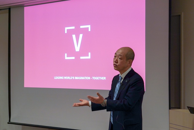 現マンフロット株式会社の新井啓之社長