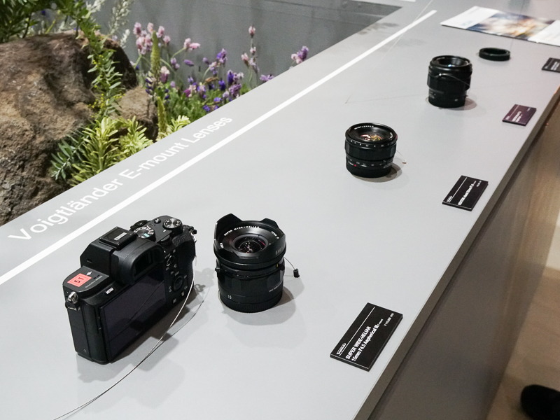 Eマウントレンズの試写コーナー。