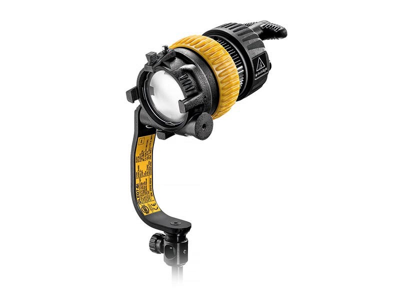 DedolightのLEDライトでで主力製品のひとつ「DLED7-BI」