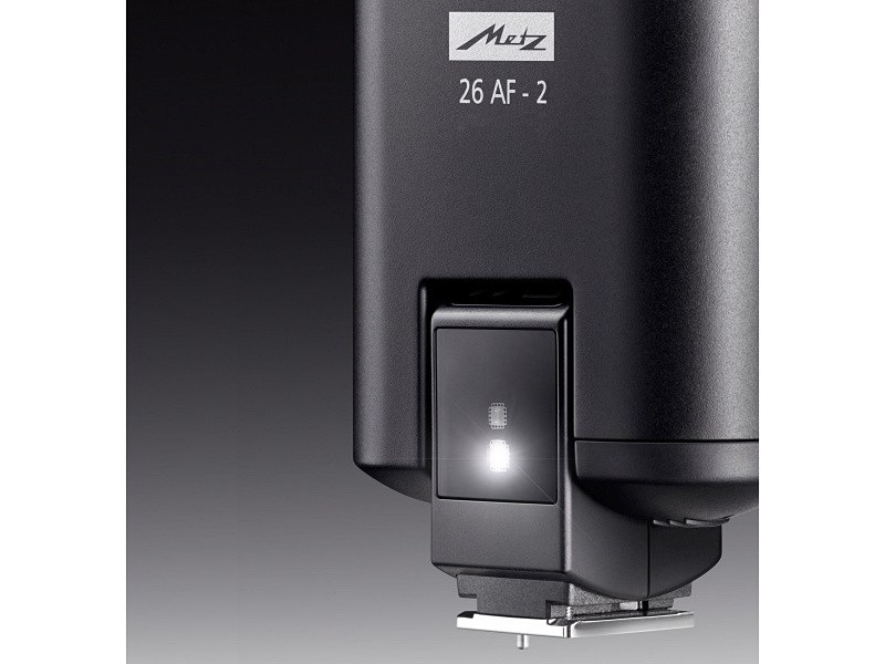 LEDビデオライトを搭載。