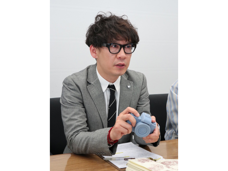 デザインを担当した髙谷慶太氏。