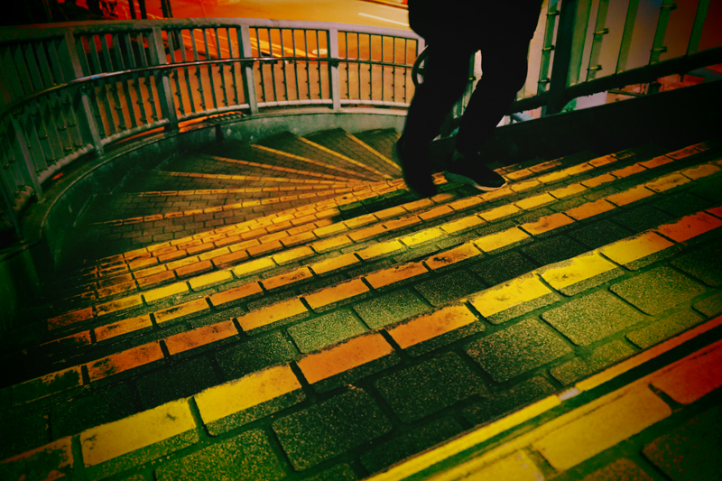 OLYMPUS PEN E-PL9 / M.ZUIKO DIGITAL ED 14-42mm F3.5-5.6 EZ / 14mm（28mm相当） / アートフィルター：ネオノスタルジー（1/50秒・F3.5・-0.3EV） / ISO 6400