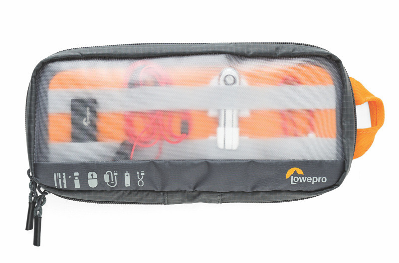 ギアアップポーチミディアム（LP37139-PWW）