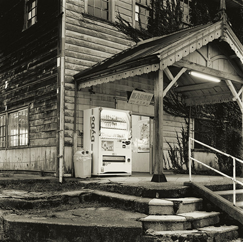 大橋英児写真展：Roadside Lights Being there - デジカメ Watch