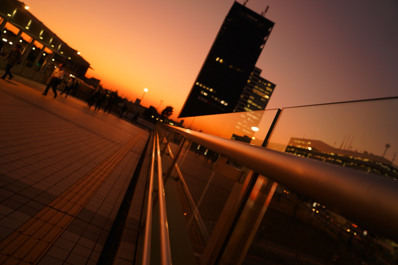 撮影：塙真一<br><span class="fnt-85">α9 / Vario-Tessar T* FE 24-70mm F4 ZA OSS / 70mm / 絞り優先AE（1/60秒・F5.6・-0.5EV） / ISO 800</span>