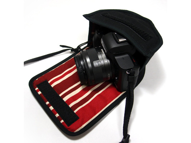 ブラック・ボルドーストライプ