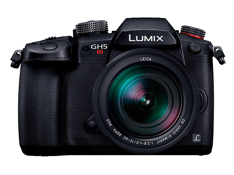LUMIX GH5S