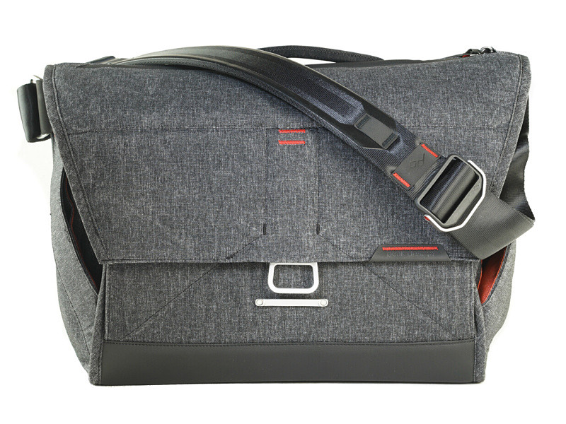 エブリデイメッセンジャー。Kickstarterでは10万ドルの募集に対し、486万9,472ドルが集まった。