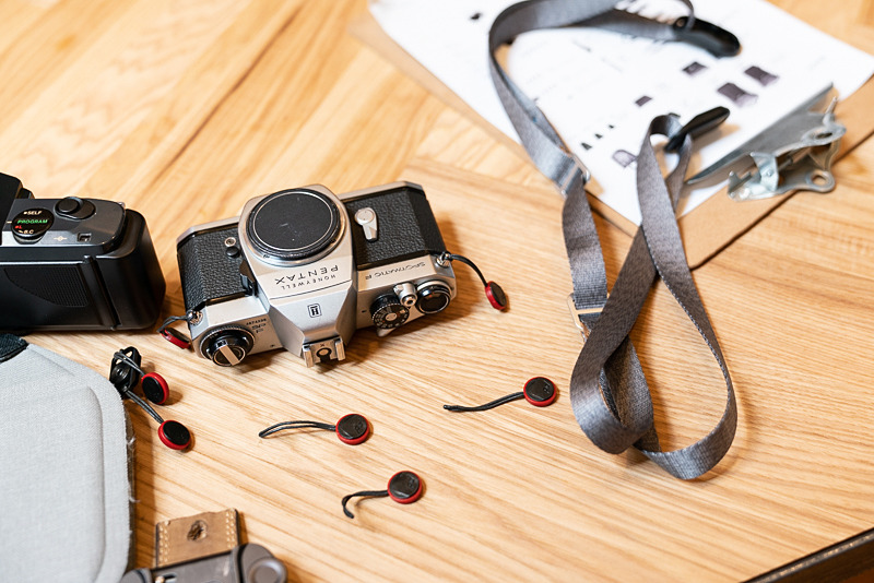 アンカーをカメラに取り付けたところ。