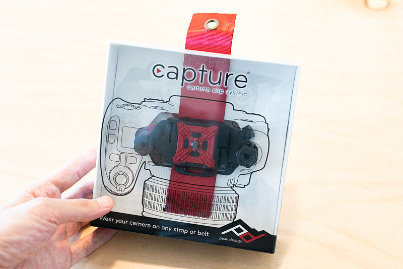 初代の「キャプチャー」。Peak Designの原点となるカメラクリップ。