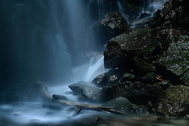 ニコン D850/ AF-S NIKKOR 70-200mm f/2.8E FL ED VR / 70mm / マニュアル露出（F11、4秒） / ISO 100 / WB:4,000K / NDフィルター使用