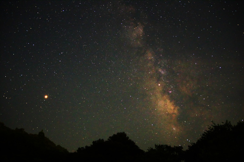PENTAX K-70 / smc PENTAX-DA 18-135mm F3.5-5.6ED AL[IF] DC WR / マニュアル露出（15秒・F3.5） / ISO 3200 /18mm（27mm相当）