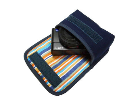 ネイビー・オアシスブルー