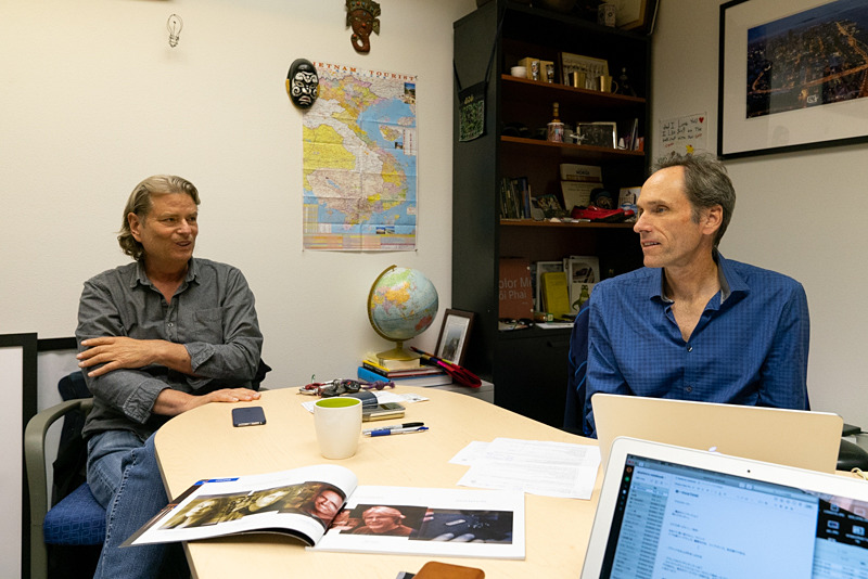 Kurt Rogersさん（左）、CEO兼リードデザイナーのDoug Murdochさん（右）