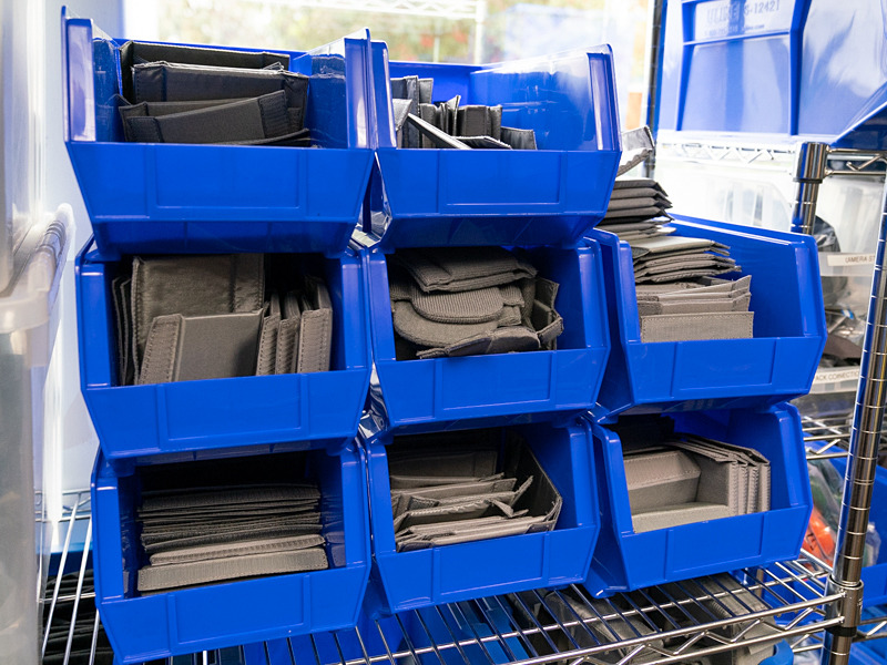 カメラバッグのスペースを区切る中仕切り。