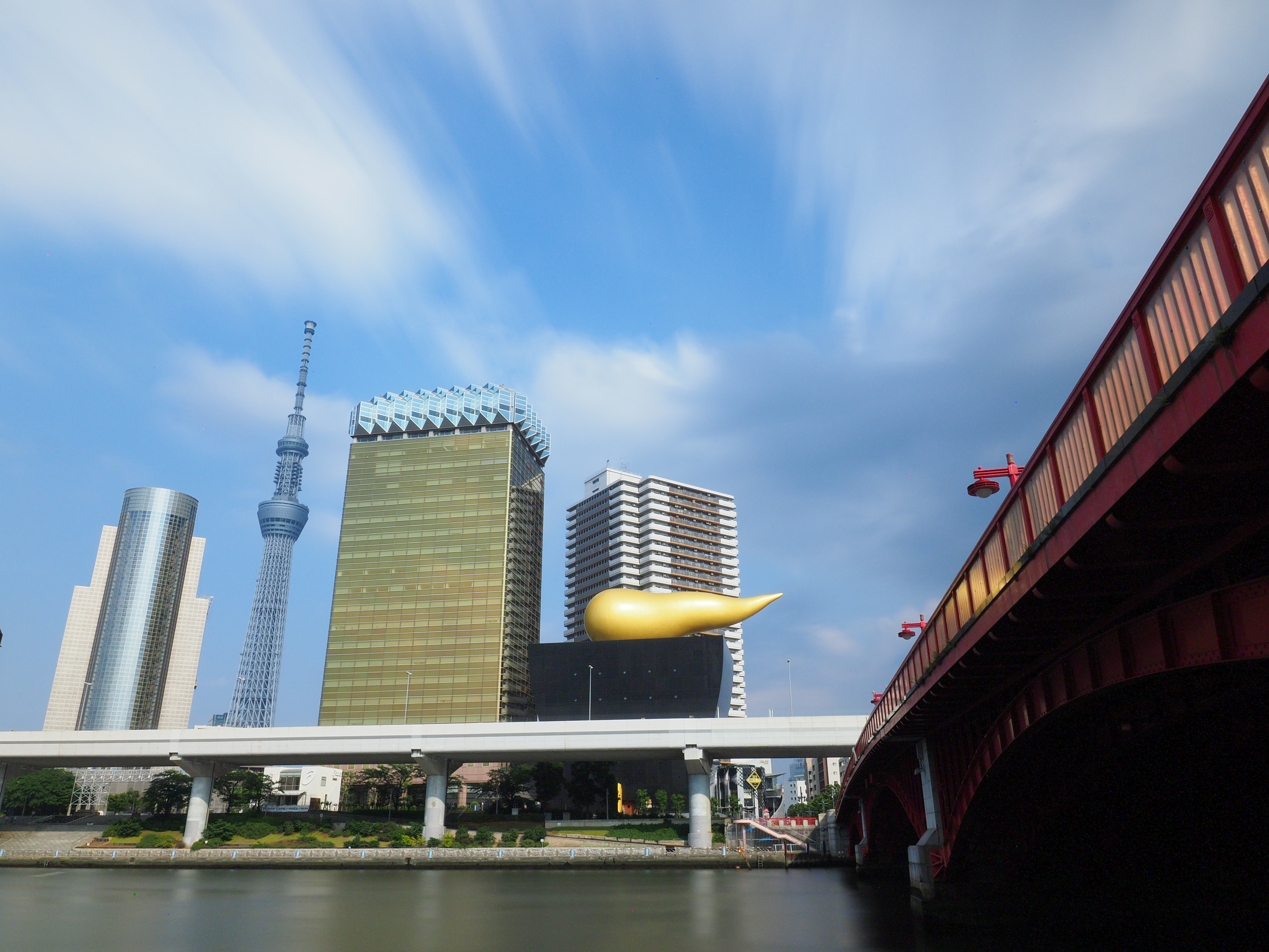 OM-D E-M1 Mark II / M.ZUIKO DIGITAL ED 12-40mm F2.8 PRO / 12mm（35mm判換算24mm相当）/ 絞り優先AE（60秒・F16・+1.7EV）/ ISO 200 / ND1000+ND32