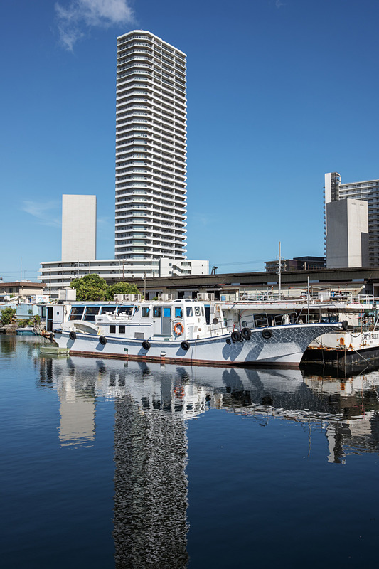 広すぎない35mm相当の画角は汎用性が高く、1本でいろいろな被写体に対応できる。ライカCL / ISO100 / F5.6 / 1/500秒 / WB:オート