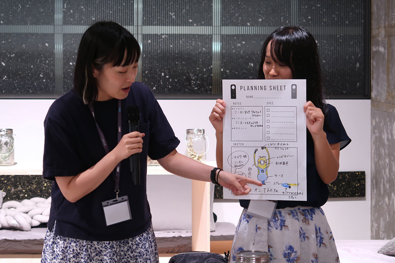 テーブルEチームの発表。