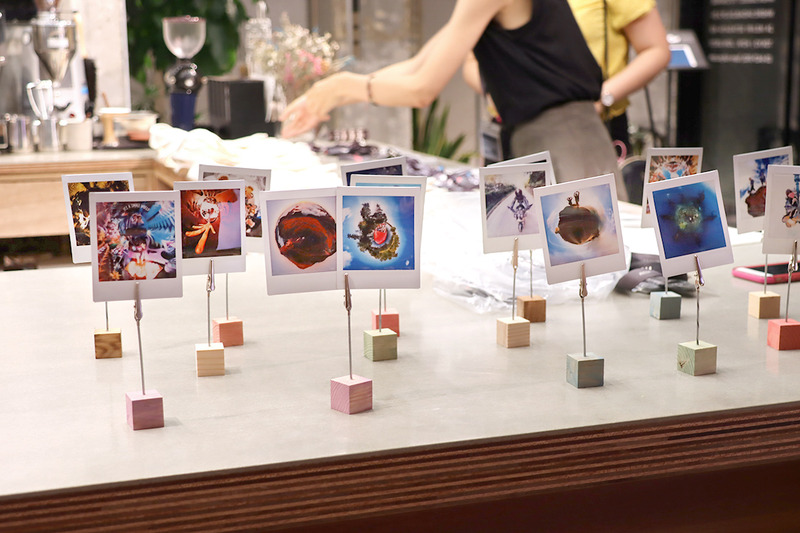 Instagramコンテストの受賞作品も展示。