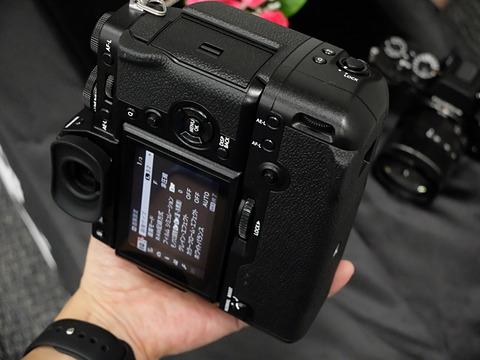 X-T3 FUJIFILM シルバー バッテリー4個付き FUJIFILM X-T3」で試し撮り！豊富な作例で機能を紹介します｜試用レポート