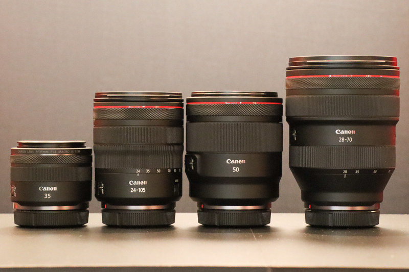 左からRF35mm F1.8 MACRO IS STM、RF24-105mm F4 L IS USM、RF50mm F1.2 L USM、RF28-70mm F2 L USM