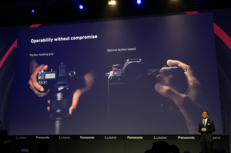 プロ仕様の操作性をアピール。