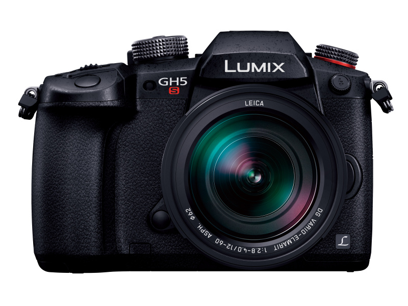 <center>LUMIX GH5S</center>