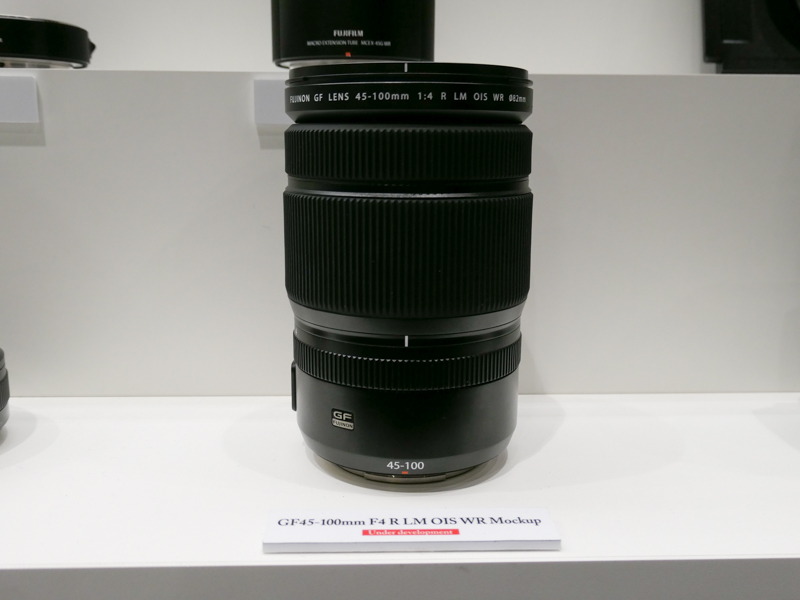 標準ズーム「GF45-100mmF4 R LM OIS WR」写真館からの要望が多い焦点域だという。