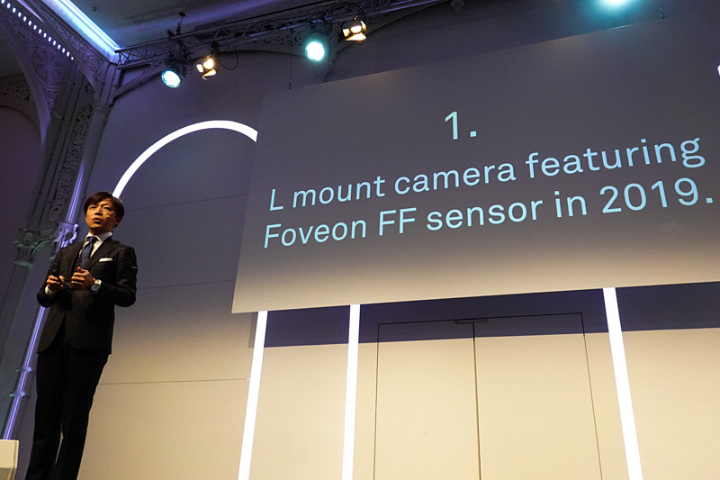 シグマは35mmフルサイズのFoveonセンサー搭載機を2019年に発売。山木氏によると、Lマウントの協業が決まる前から、独自の新規マウントでフルサイズミラーレスの開発を進めていたそうだ。