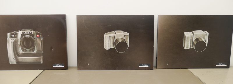 その上に並んでいたのは、マンフレッド・マインツァー氏の「ライカR8」デザイン原画。