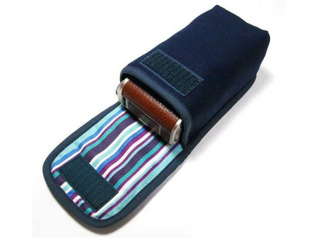 ネイビー・アズーリ