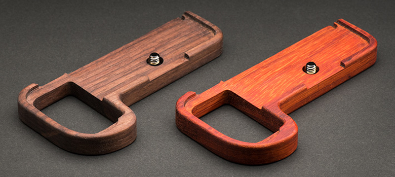 左がウォルナット、右がカリン。