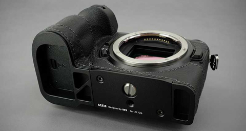 Nikon Z用イタリアンレザーカメラケース - デジカメ Watch