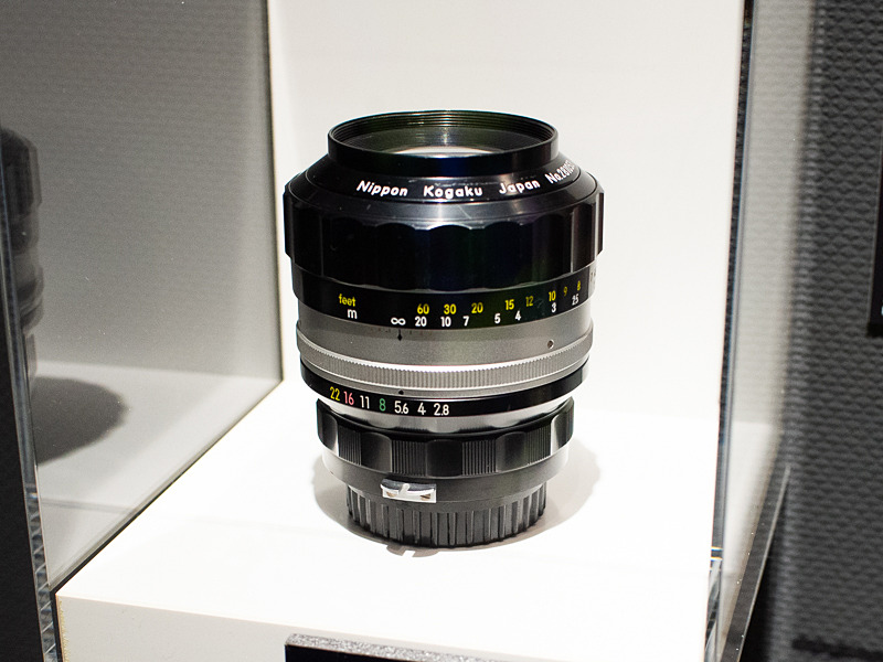 Nikkor-S Auto 105mm f/2.8