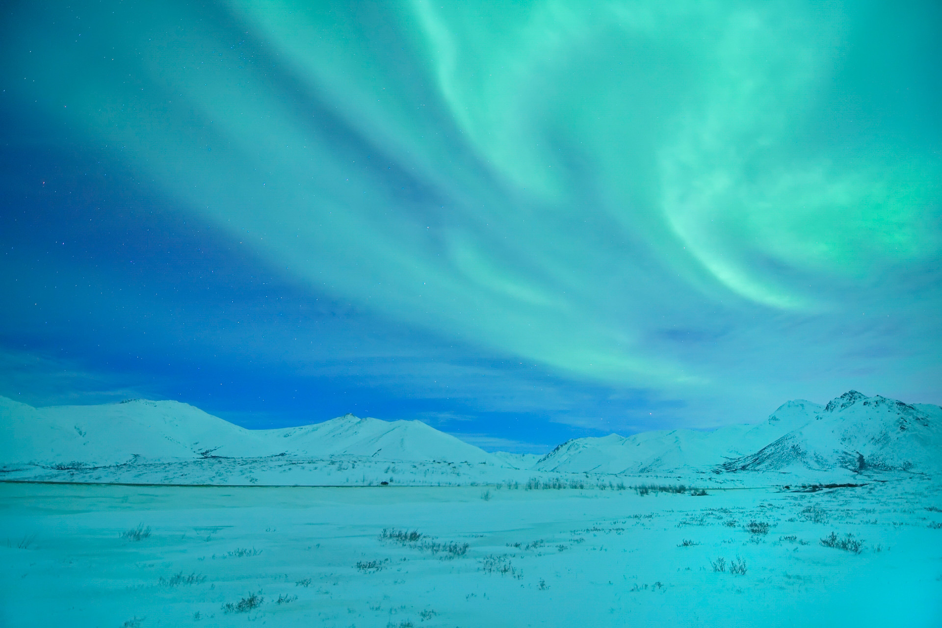 撮影：谷角靖<br><span class="fnt-85">ニコン D850 / AF-S NIKKOR 14-24mm f/2.8G ED / 14mm / マニュアル露出（F2.8・6.0秒） / ISO 2500</span>