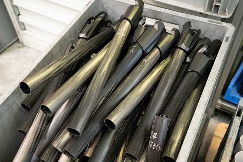 こちらはカーボンパイプ。