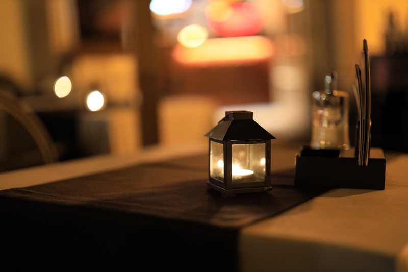 撮影：南雲暁彦<br>EOS R / RF50mm F1.2 L USM / 50mm / マニュアル露出（1/30秒・F1.2・-0.3EV） / ISO 400