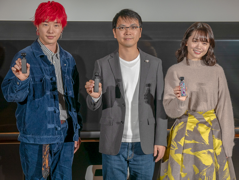 中央はDJI JAPAN代表取締役の呉韜氏、右はゆうこすさん、左はZENさん。