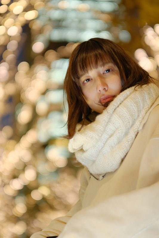 X-T2 / XF56mmF1.2 R APD / 84mm相当 / 絞り優先AE（1/80秒・F1.2・+0.3EV） / ISO 1250