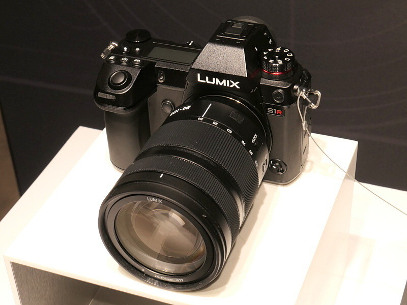 パナソニックLUMIX S1R（フォトキナ展示の試作機）